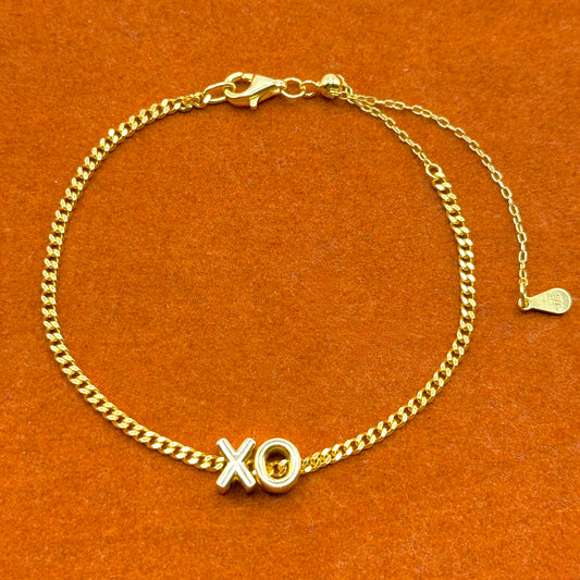 XO with Adjustable Bracelet