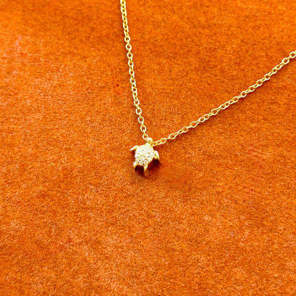 Piedra preciosa de tortuga en collar o pulsera a elegir