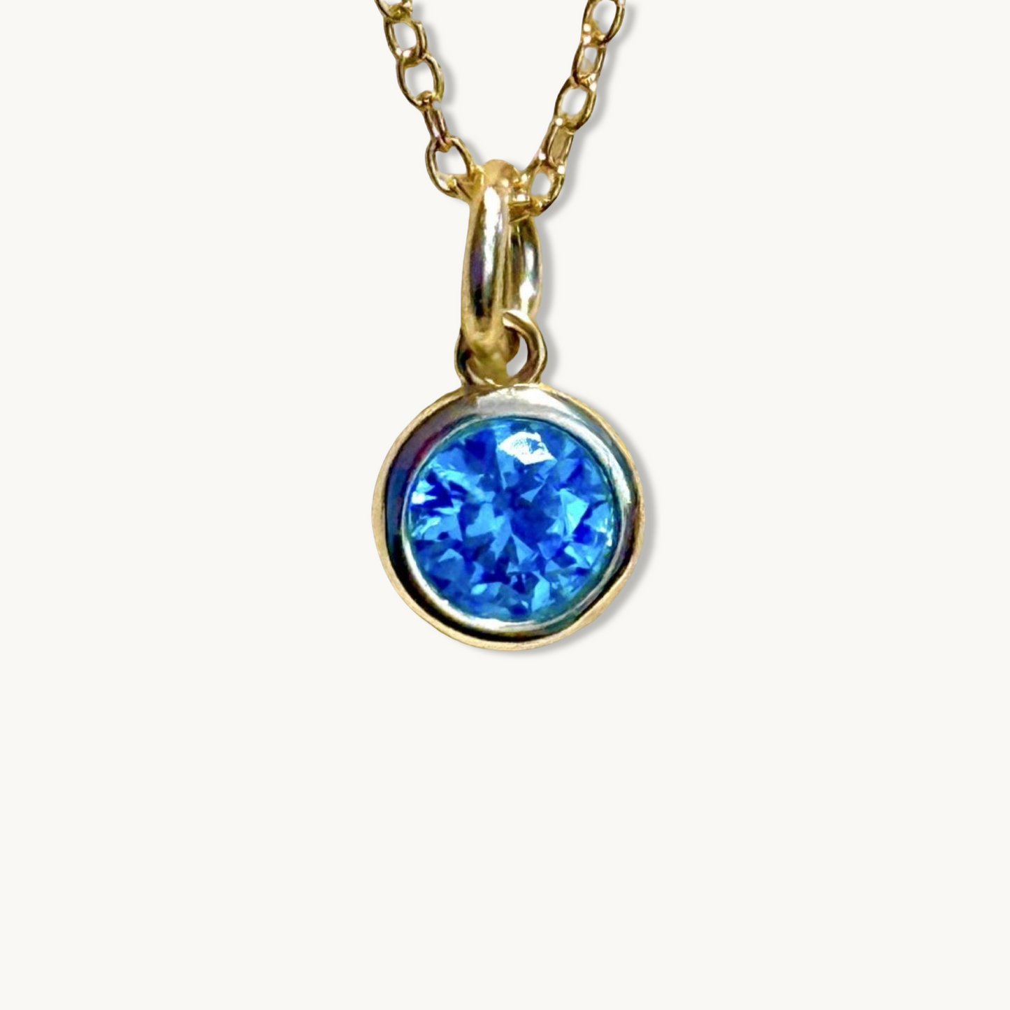 Collar con piedra natal únicamente