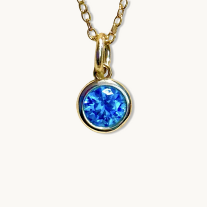 Collar con piedra natal únicamente