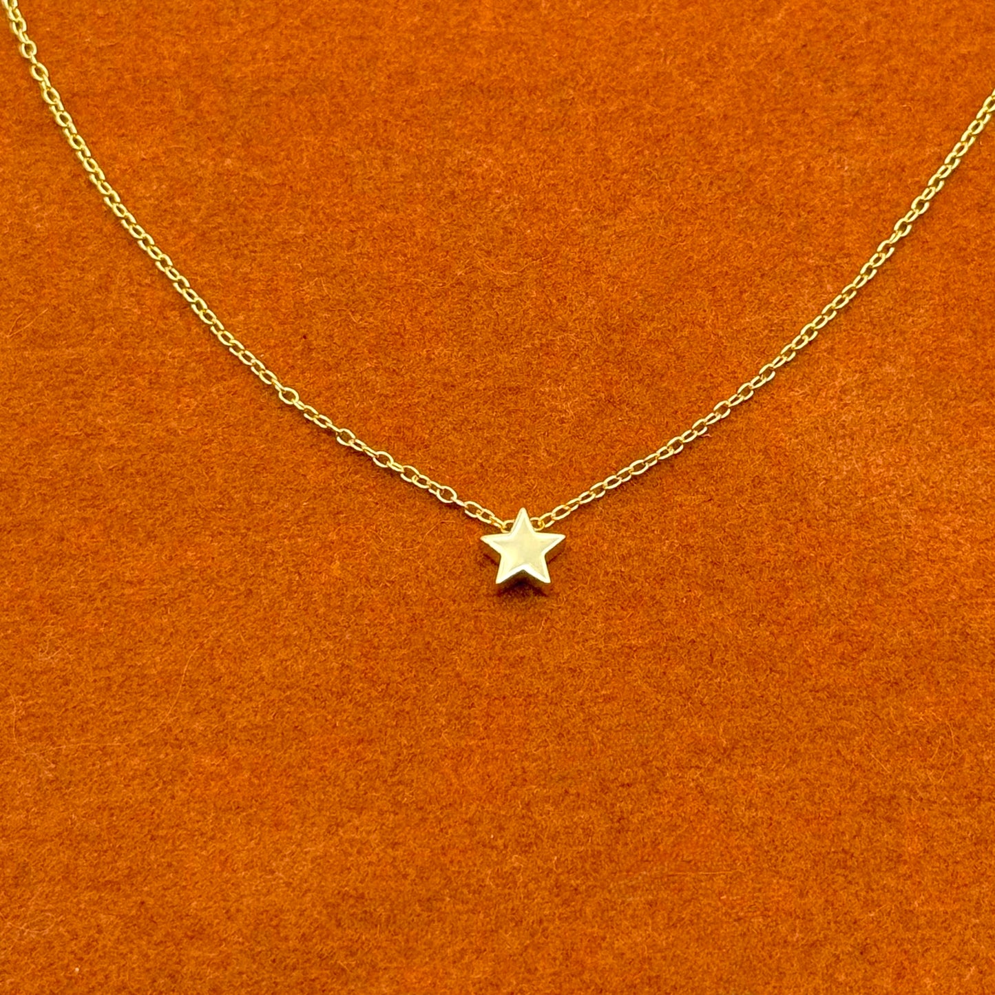 Tiny Star Necklace