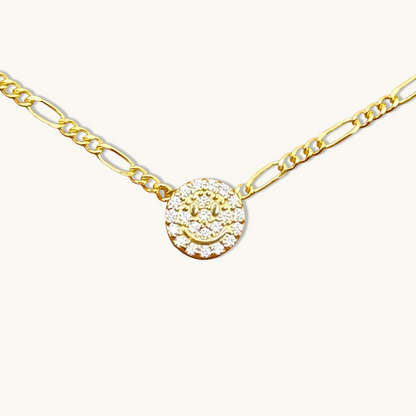 Charm feliz en collar
