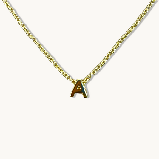 Collar con el alfabeto