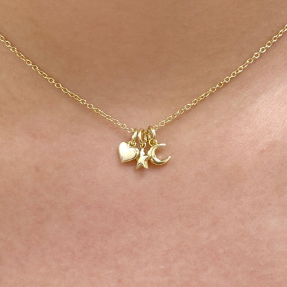 Collar de corazón, estrella y luna