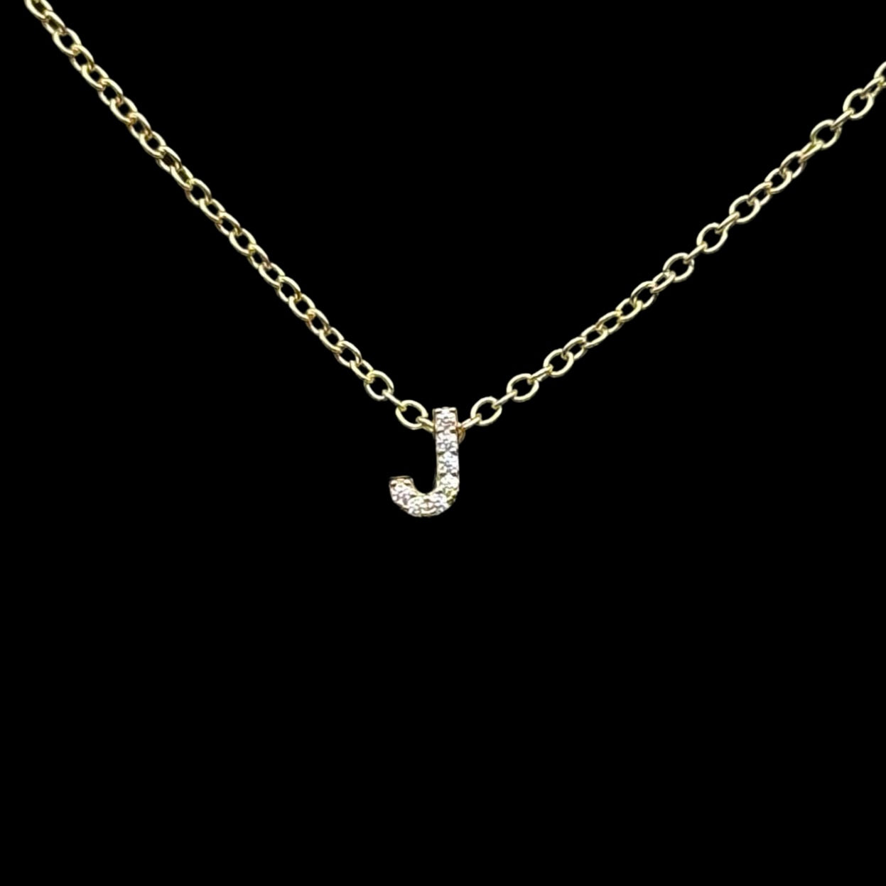 Collar con el alfabeto