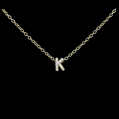 Collar con el alfabeto