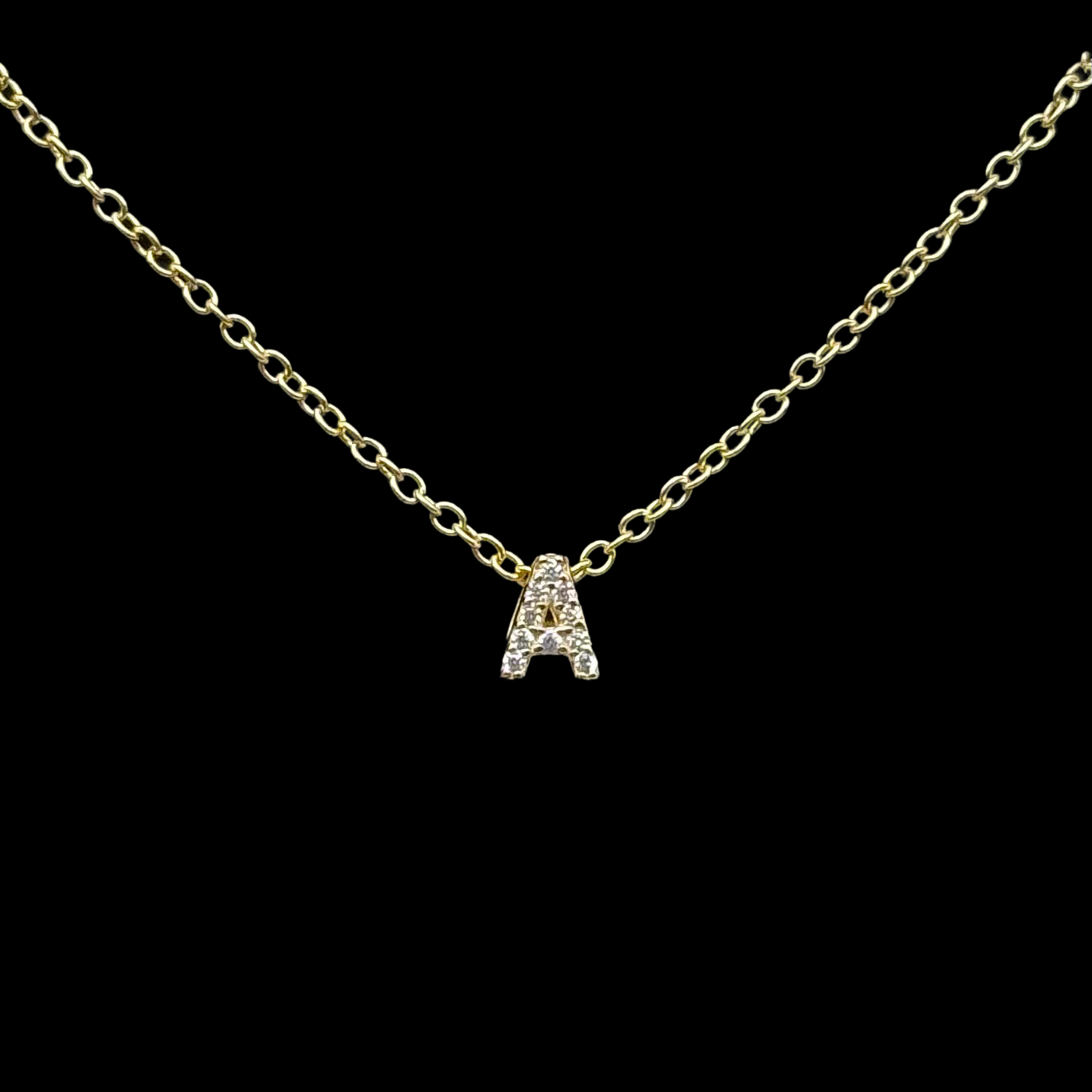 Collar con el alfabeto