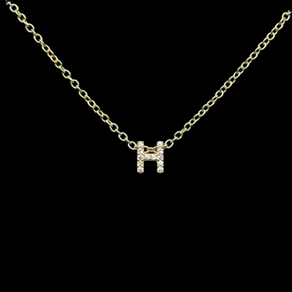 Collar con el alfabeto