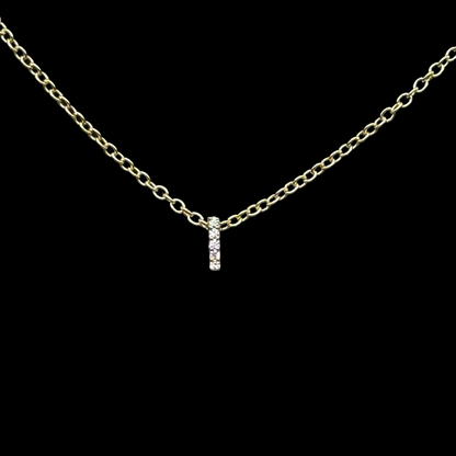 Collar con el alfabeto